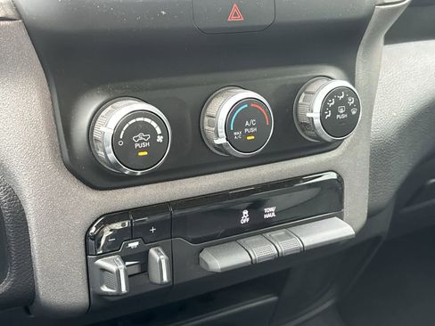 Used 2020 RAM 2500 Tradesman image 22