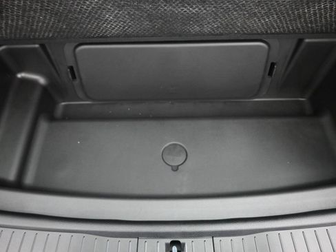 New 2025 Jeep Grand Cherokee L Limited w/ Black Appearance Package image 27