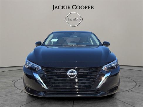 New 2025 Nissan Sentra SV w/ SV Premium Package image 8