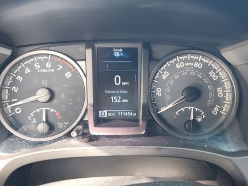 Used 2021 Toyota Tacoma TRD Off-Road AWD/4WD image 27