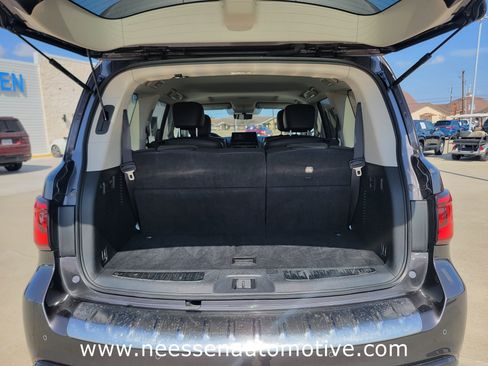 Used 2024 INFINITI QX80 Luxe image 33