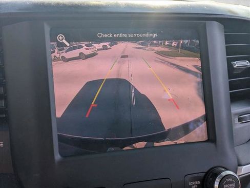 Used 2019 RAM 1500 Big Horn image 15