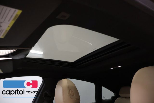 Used 2023 BMW i4 eDrive35 RWD image 13