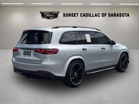 Used 2025 Mercedes-Benz GLS 450 4MATIC image 7