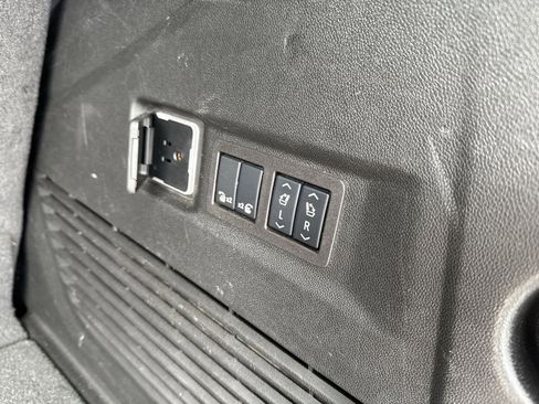 Certified 2024 Chevrolet Tahoe High Country image 27