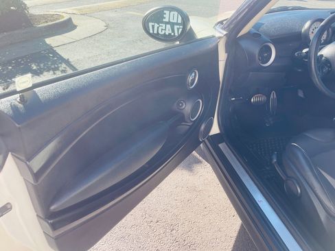 Used 2012 MINI Cooper Clubman S image 11