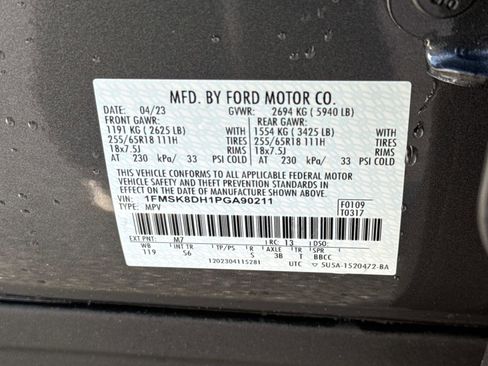Used 2023 Ford Explorer XLT w/ Equipment Group 202A image 30