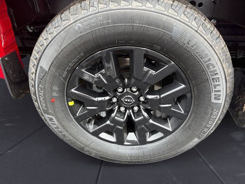 New 2026 Nissan Frontier SV image 14