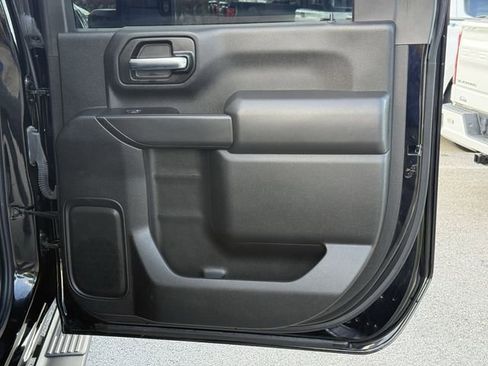 Used 2024 Chevrolet Silverado 2500 Custom w/ Custom Value Package image 37