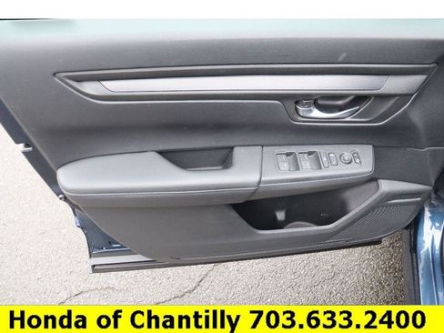 Used 2023 Honda CR-V LX image 20