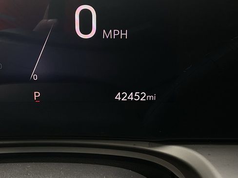 Used 2025 Buick Encore GX Preferred FWD image 36