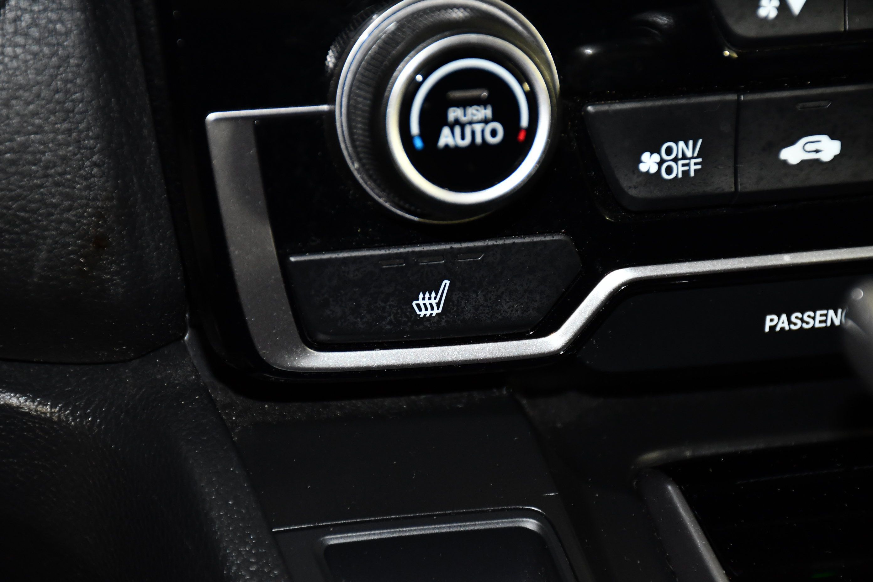 Used 2017 Honda CR-V EX image 29