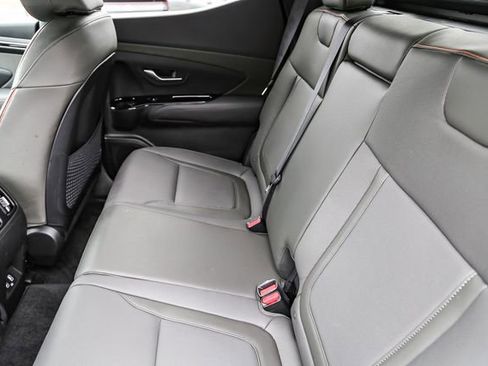 Certified 2024 Hyundai Santa Cruz Limited image 17