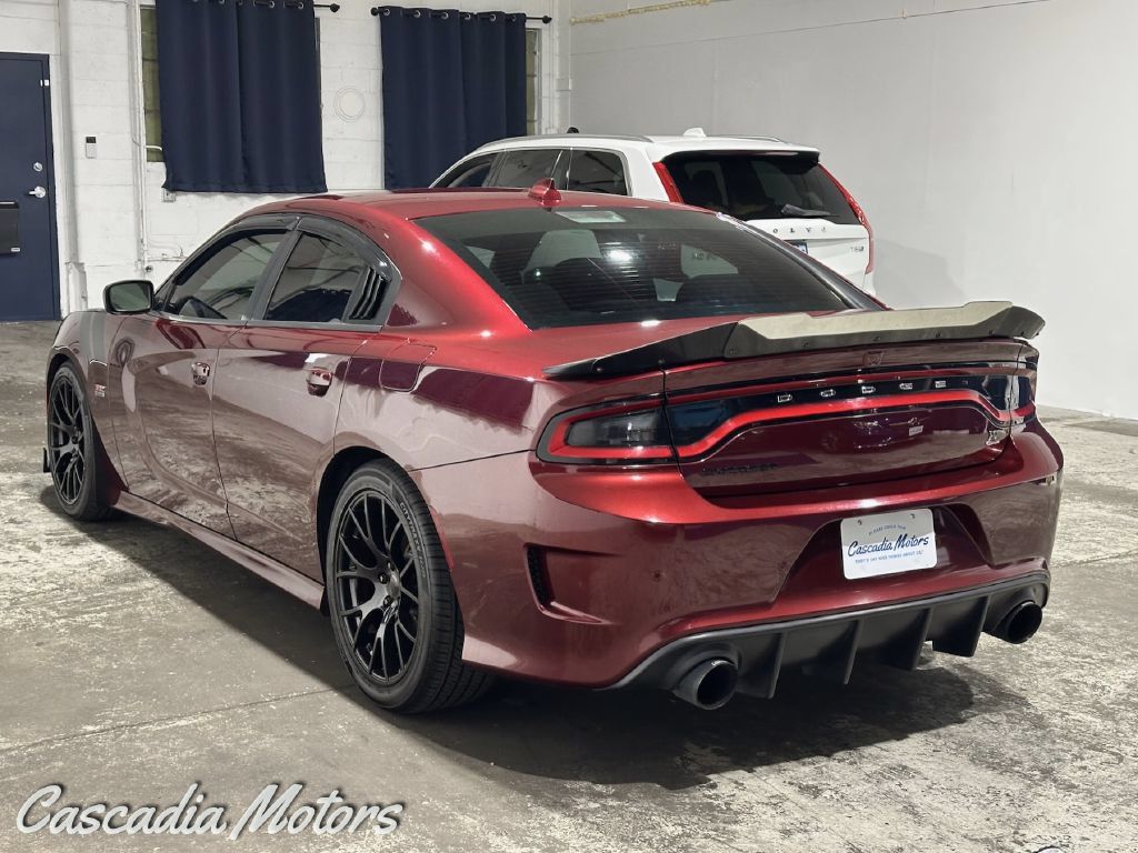 Used 2017 Dodge Charger R/T Scat Pack w/ Driver Confidence Group RWD image 5