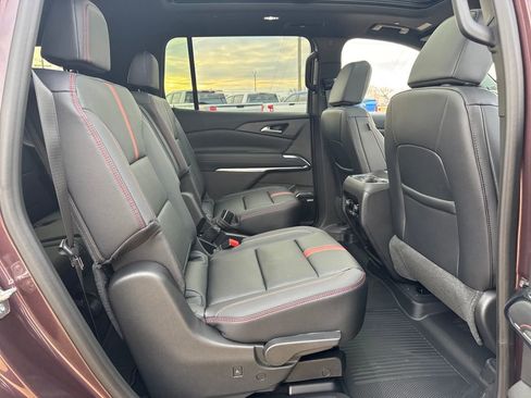 New 2026 Chevrolet Traverse RS w/ LPO, Floor Liner Package image 15