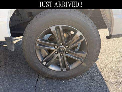 Used 2022 Ford F150 XLT w/ Equipment Group 302A High image 6