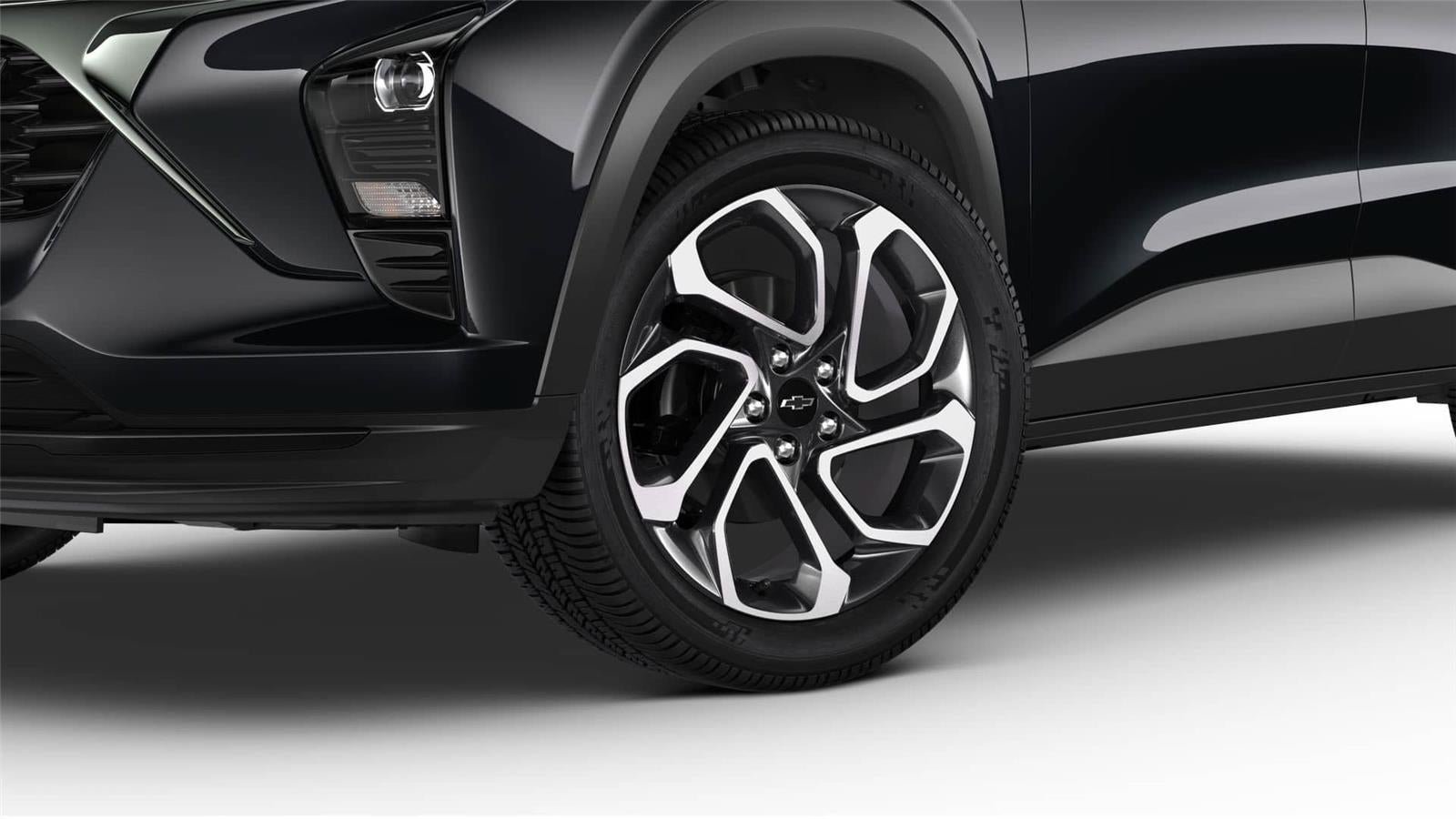 New 2026 Chevrolet Trax RS w/ Sunroof Package FWD image 4