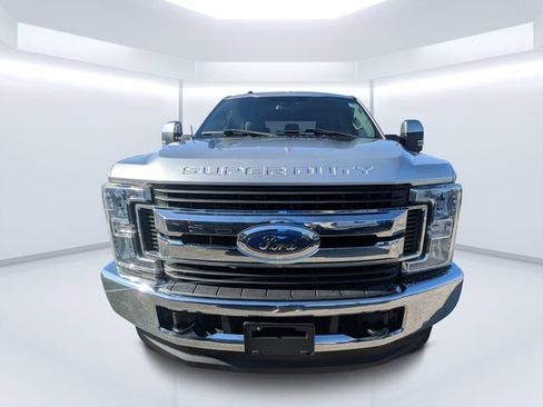 Used 2019 Ford F250 XLT AWD/4WD image 6