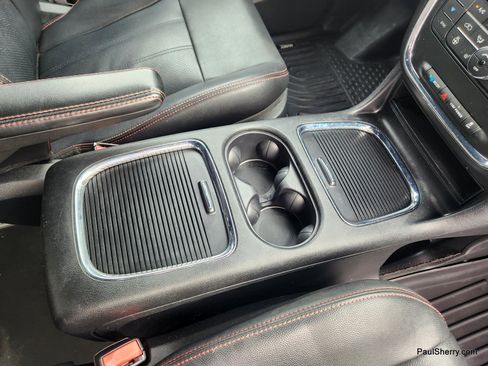 Used 2020 Dodge Grand Caravan GT image 51