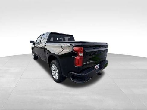 Certified 2019 Chevrolet Silverado 1500 Custom w/ Custom Value Package AWD/4WD image 4