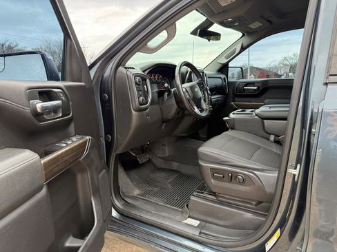 Used 2019 Chevrolet Silverado 1500 LT w/ Texas Edition AWD/4WD image 10
