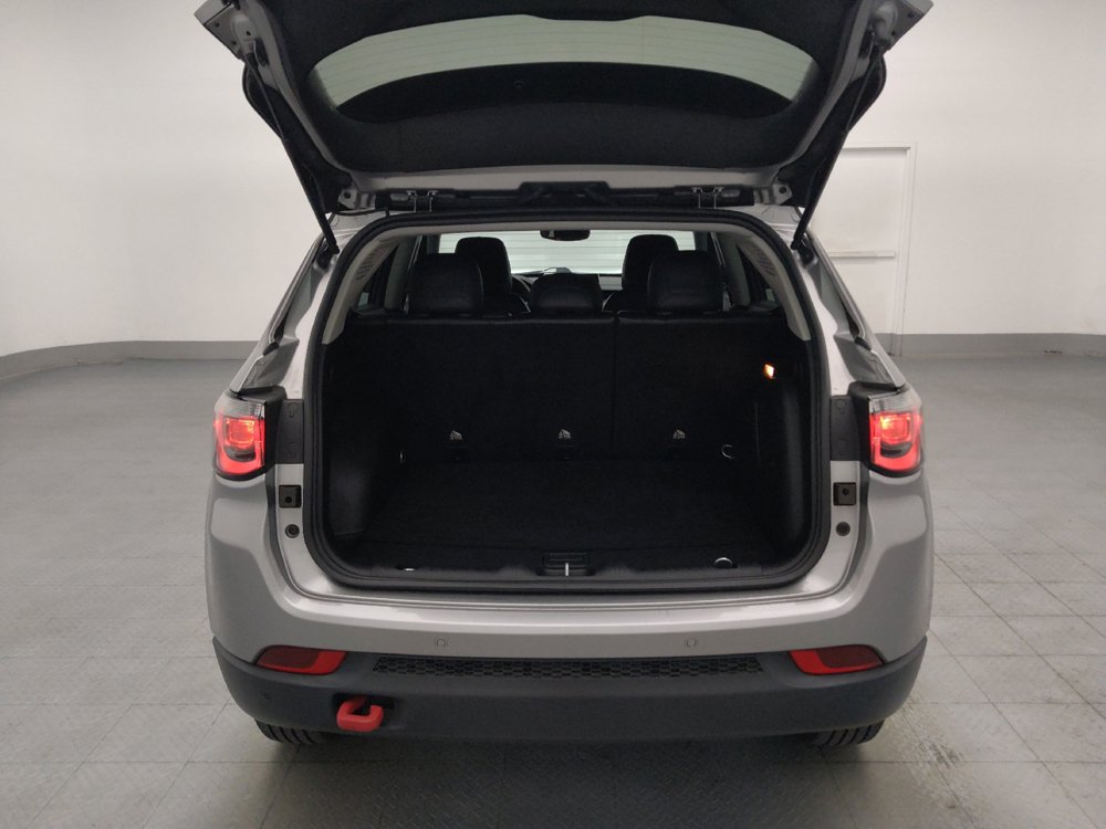 Used 2022 Jeep Compass Trailhawk w/ Sun and Sound Group AWD/4WD image 29