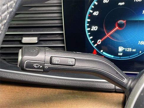 Used 2021 Mercedes-Benz GLE 350 4MATIC image 38