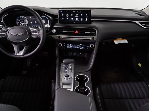 Used 2026 Genesis G70 2.5T Prestige image 9