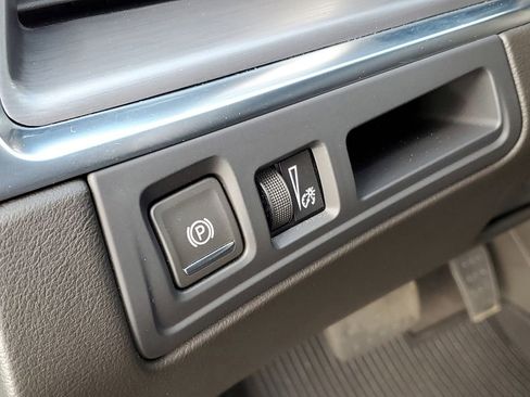 Used 2024 Cadillac XT5 Luxury w/ LPO, Floor Liner Package image 9