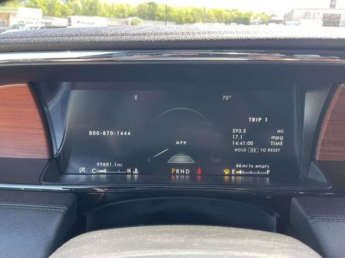 Used 2020 Lincoln Navigator Reserve w/ Luxury Package image 30