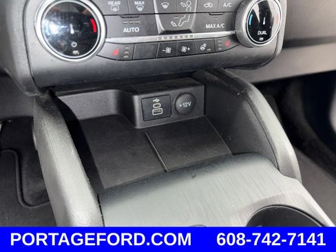 Certified 2024 Ford Escape Active AWD/4WD image 18