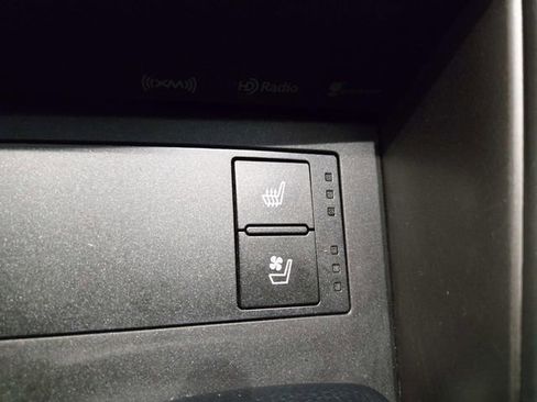 Used 2016 Lexus IS 300 AWD image 27