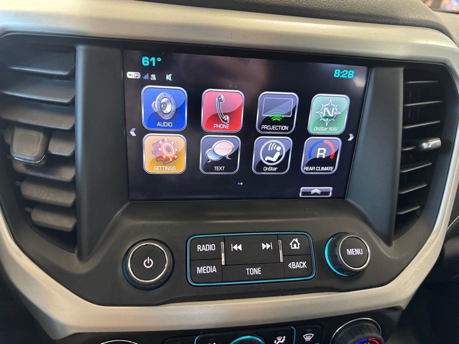 Used 2019 GMC Acadia SLT AWD/4WD image 25