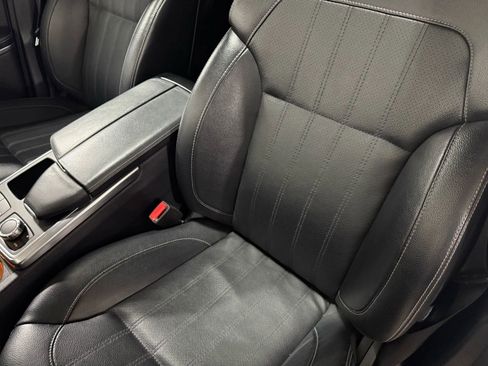 Used 2014 Mercedes-Benz GL 450 4MATIC image 17