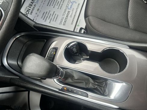 Used 2021 Chevrolet Malibu LS w/ Driver Confidence Package II image 26