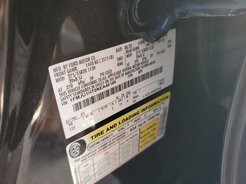 Used 2022 Ford Expedition XLT RWD image 28