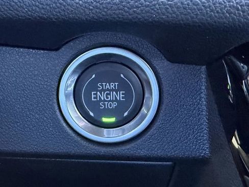 New 2026 Chevrolet Traverse LT w/ Sun and Wheel Package image 58