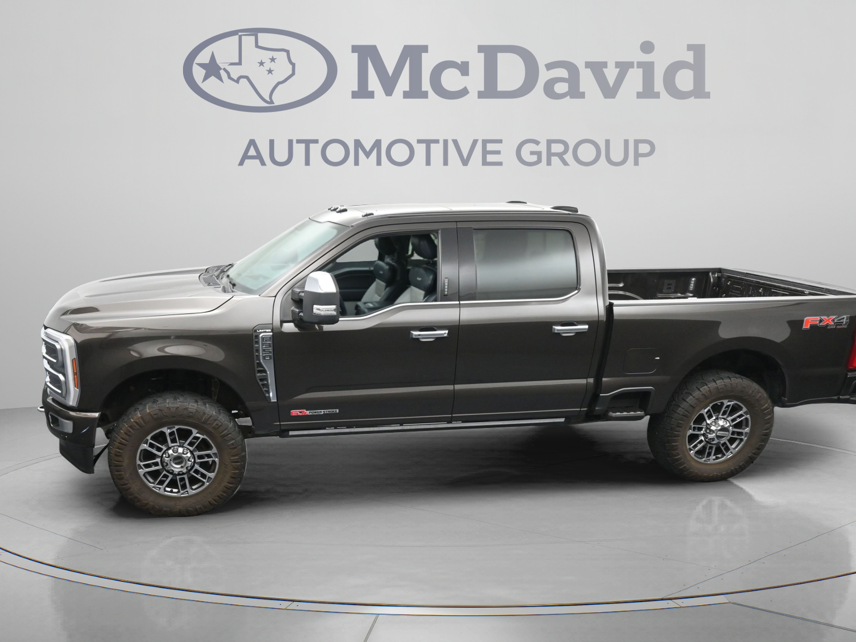 Used 2024 Ford F350 Limited w/ FX4 Off-Road Package AWD/4WD image 36