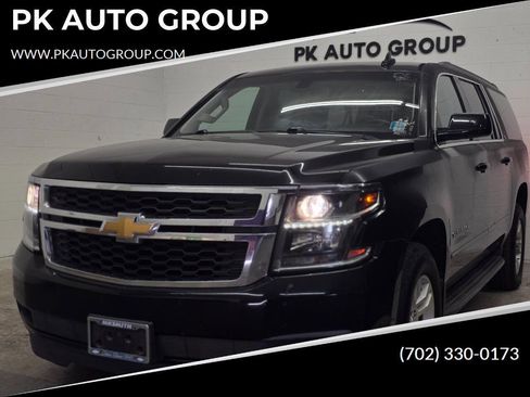 Used 2016 Chevrolet Suburban LS RWD image 1