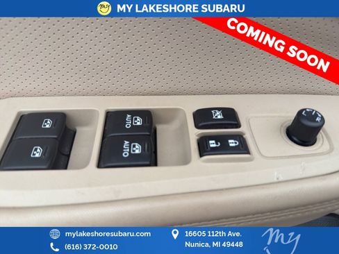 Used 2016 Subaru Outback 2.5i Limited image 16