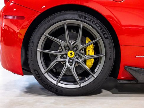 Used 2012 Ferrari 458 Italia Coupe RWD image 25