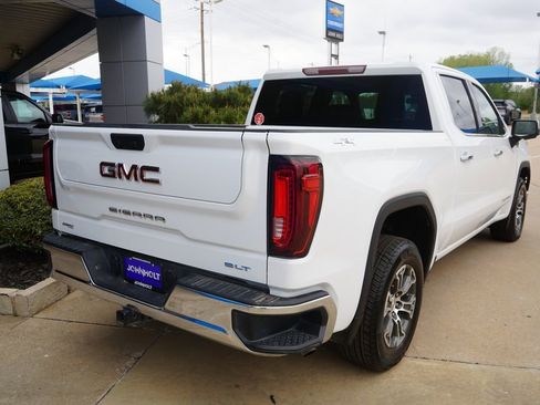 Used 2025 GMC Sierra 1500 SLT AWD/4WD image 12