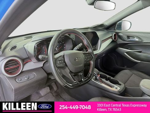 Used 2024 Chevrolet Trax RS w/ Driver Confidence Package image 10