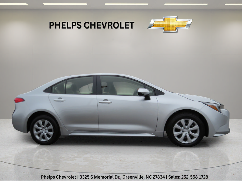 Used 2026 Toyota Corolla LE FWD image 11