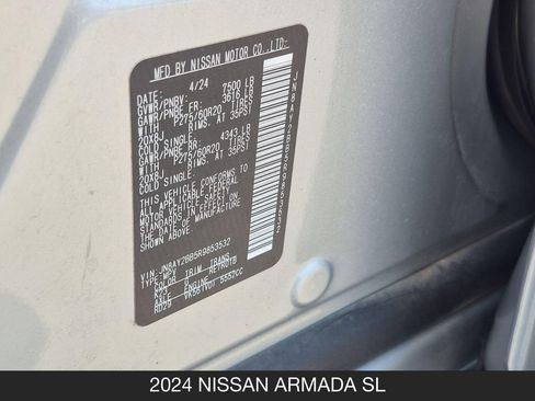 Used 2024 Nissan Armada SL w/ Captain's Chairs Package AWD/4WD image 27