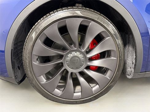 Used 2021 Tesla Model Y Performance image 28