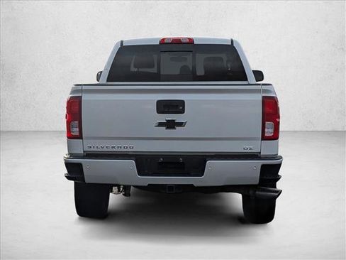 Used 2017 Chevrolet Silverado 1500 LTZ Z71 w/ LTZ Plus Package image 7