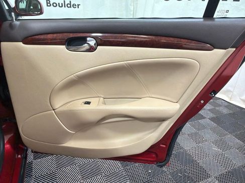 Used 2008 Buick Lucerne CXL w/ Driver Confidence Package FWD image 14