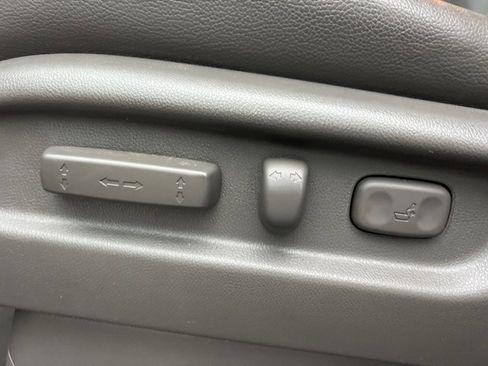 Used 2016 Honda Odyssey EX-L image 25