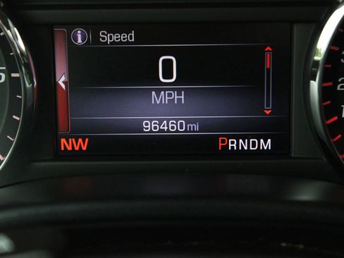 Used 2014 GMC Sierra 1500 SLE w/ SLE Value Package AWD/4WD image 32
